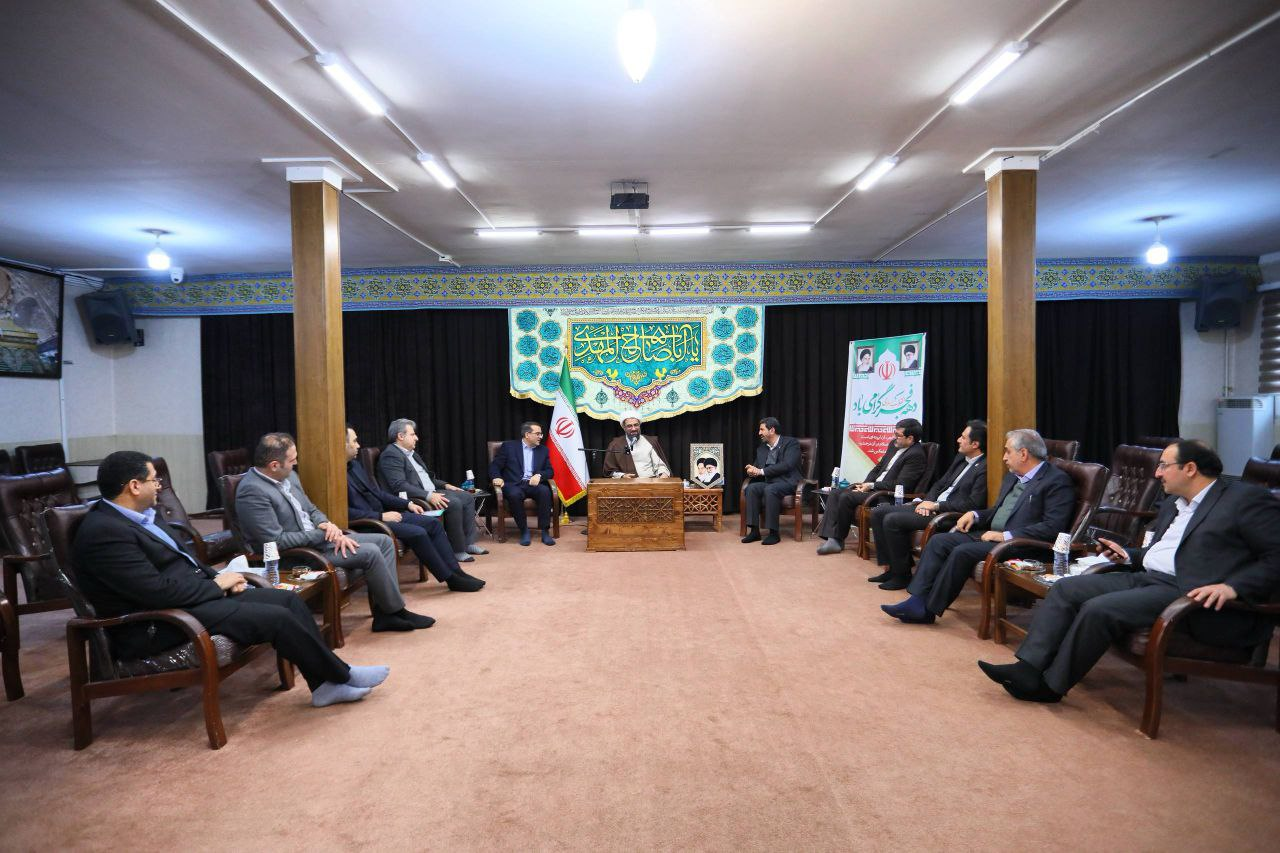 رفیع_زاده_در_دیدار_با_امام_جمعه_همدان.jpeg