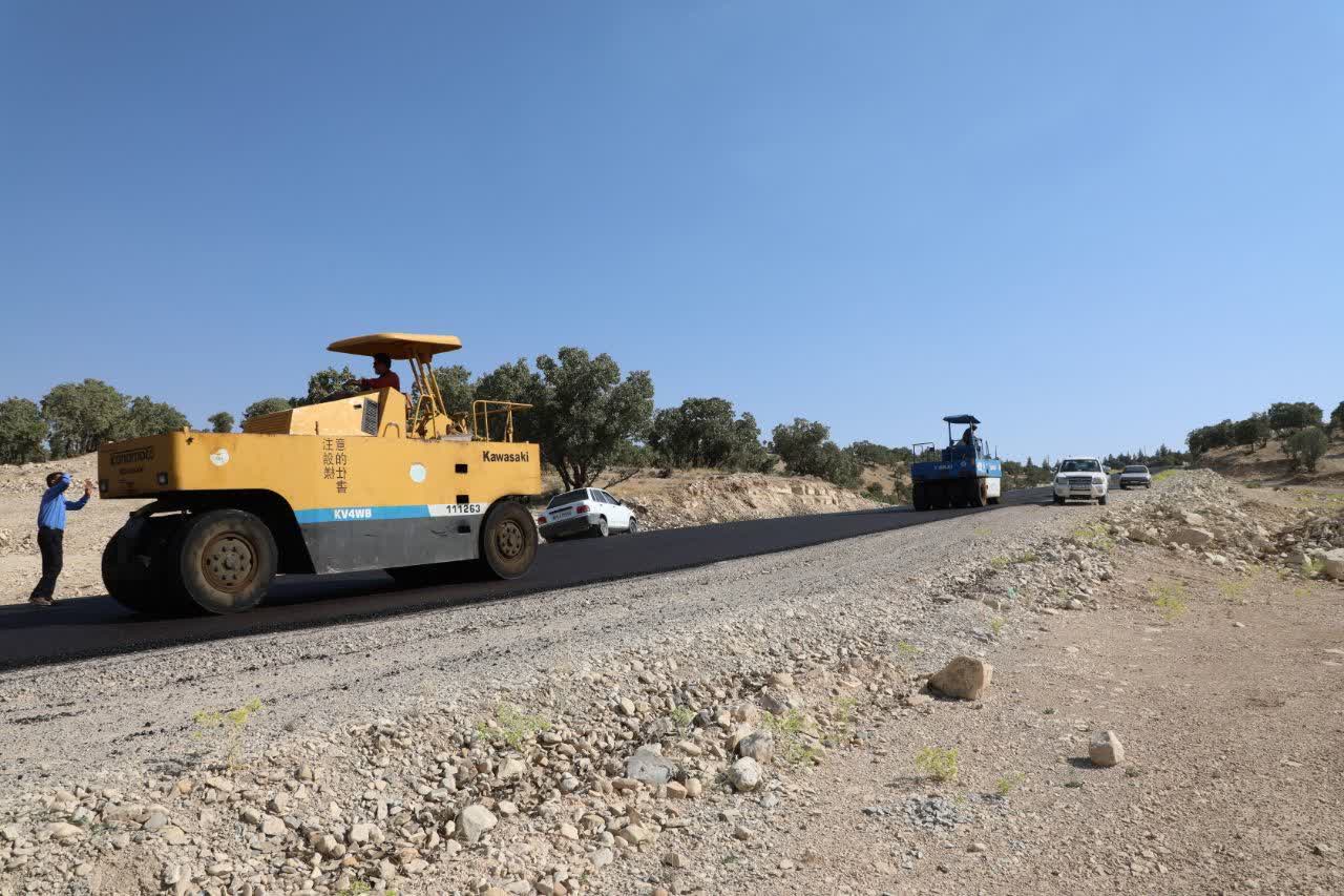 ۲۱ کیلومتر از محورهای چهارخطه ایلام تا پیش از اربعین به بهرهبرداری میرسد photo 2026 07 05 22 35 50