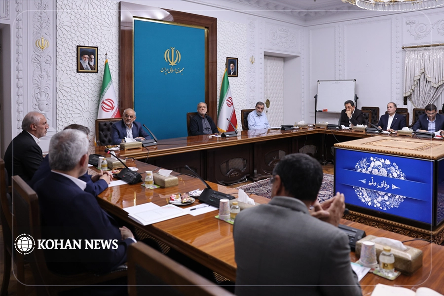 آرایش جدید اقتصادی دولت برای مدیریت شرایط ویژه/ تأکید بر ثبات بازار ارز و تقویت تاب‌آوری