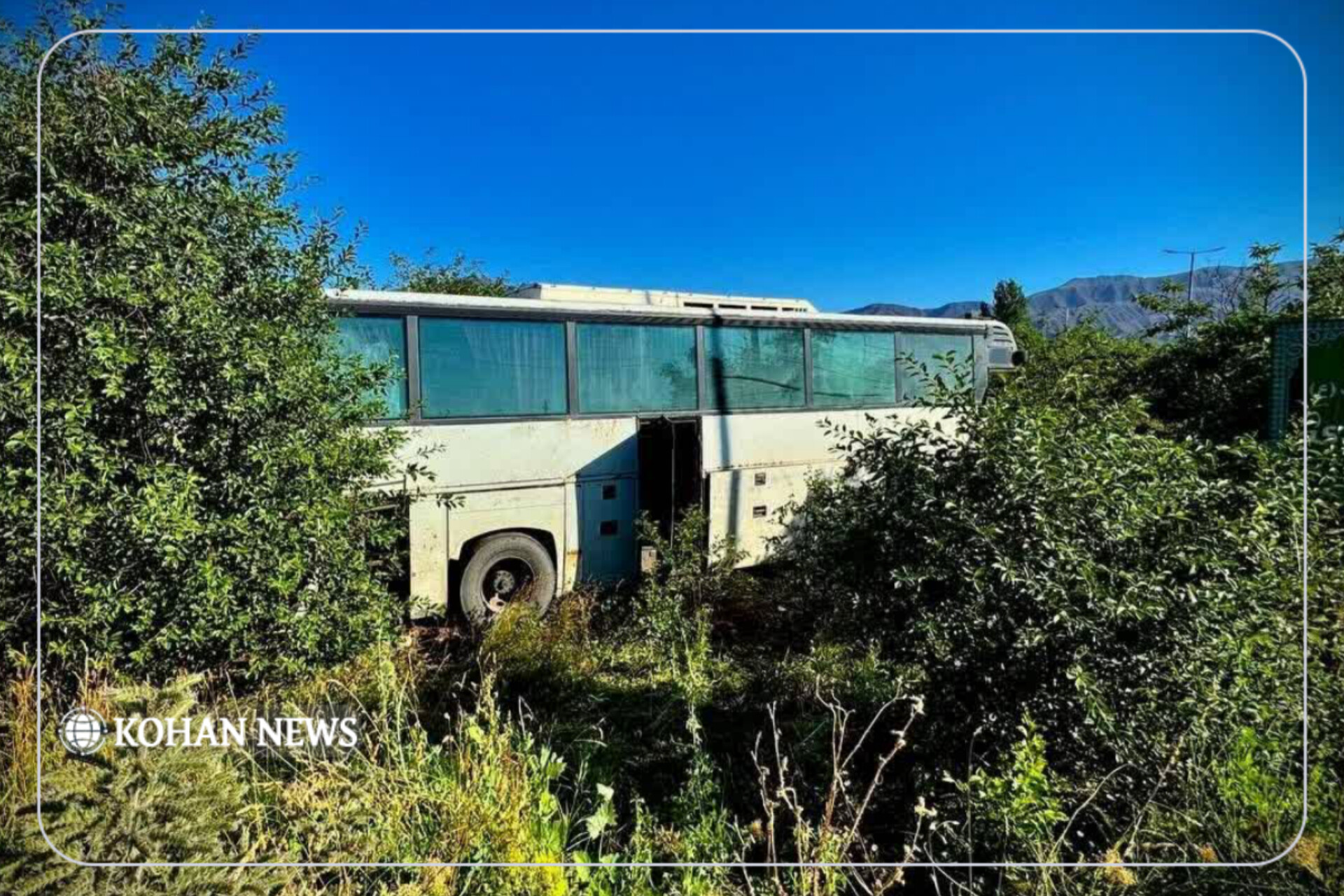 انحراف اتوبوس مسافربری در محور تسوج–سلماس؛ ۲۹ مصدوم بر جای گذاشت