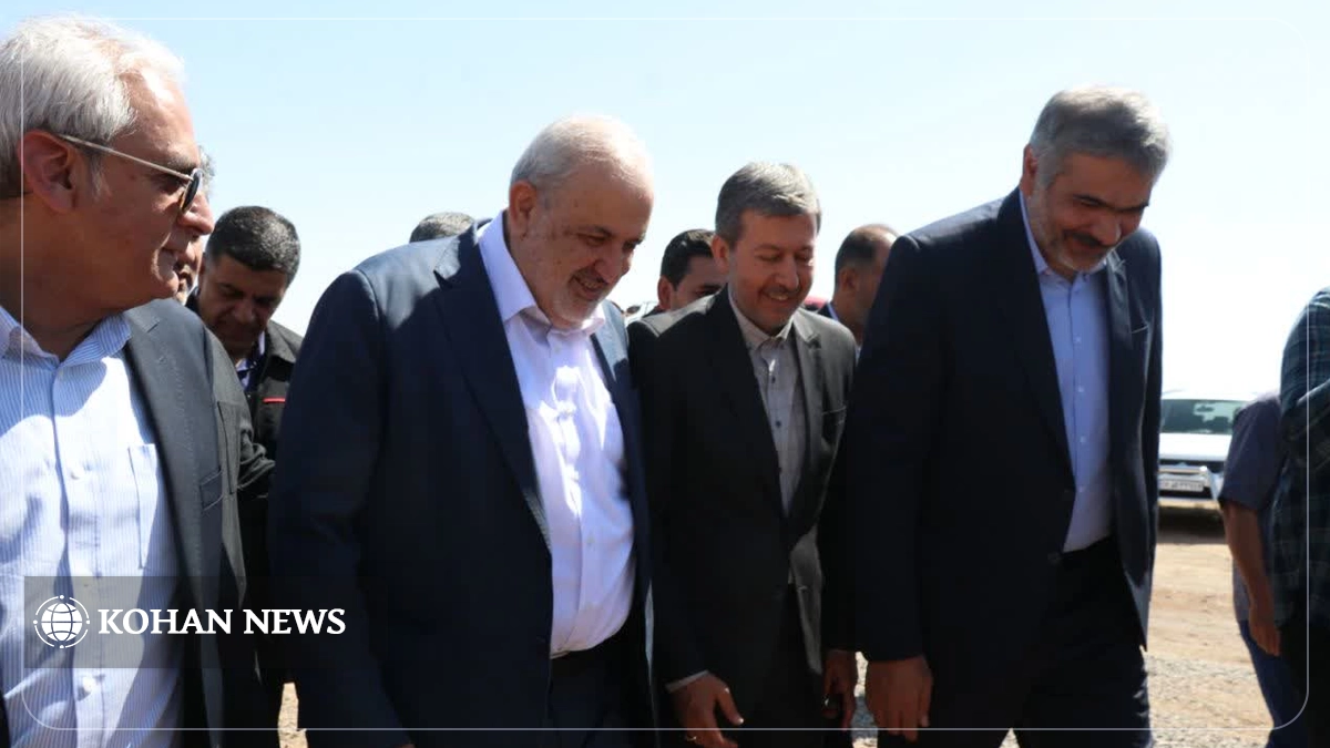 وزیر نیرو نیروگاه خورشیدی اردستان را افتتاح می‌کند