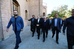 بازدید وزیر امور خارجه از دانشگاه بین المللی همدان