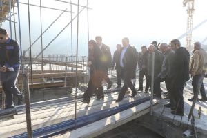 بازدید وزیر راه و شهرسازی از آزادراه شمالی کرج

📸 محمد تقیانی