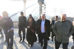 بازدید وزیر راه و شهرسازی از آزادراه شمالی کرج

📸 محمد تقیانی