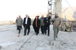 بازدید وزیر راه و شهرسازی از آزادراه شمالی کرج

📸 محمد تقیانی