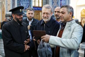لاریجانی به زیارت امام رضا(ع) رفت