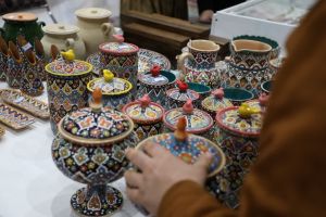 بازدید استاندار ایلام از نمایشگاه «روستا‌آباد»