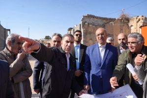 بازدید استاندار کرمانشاه از بافت فرسوده شهر