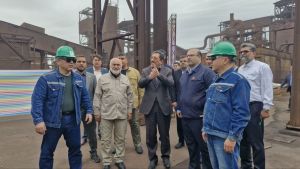 بازدید وزیر صمت و استاندار از دو شرکت فولادی در خوزستان