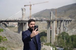بازدید جمعی از رسانه‌های داخلی و غربی از پل B1 کرج

📸 علیرضا محمدی