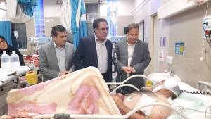 عیادت هیئت اعزامی استانداری کرمانشاه از مصدومان واژگونی اتوبوس