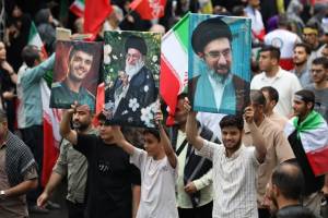 گزارش تصویری | البرز یکپارچه پای کار آمد؛ اجتماع ۱۱۰ هزار نفری «جان‌فدایان البرزی»
